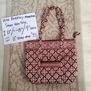 Small Vera in Medallion pattern